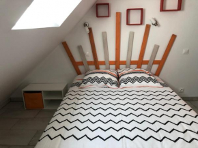 Gîte tout confort près du circuit des 24H du Mans - 3 chambres, jardin et parking privé - FR-1-410-261